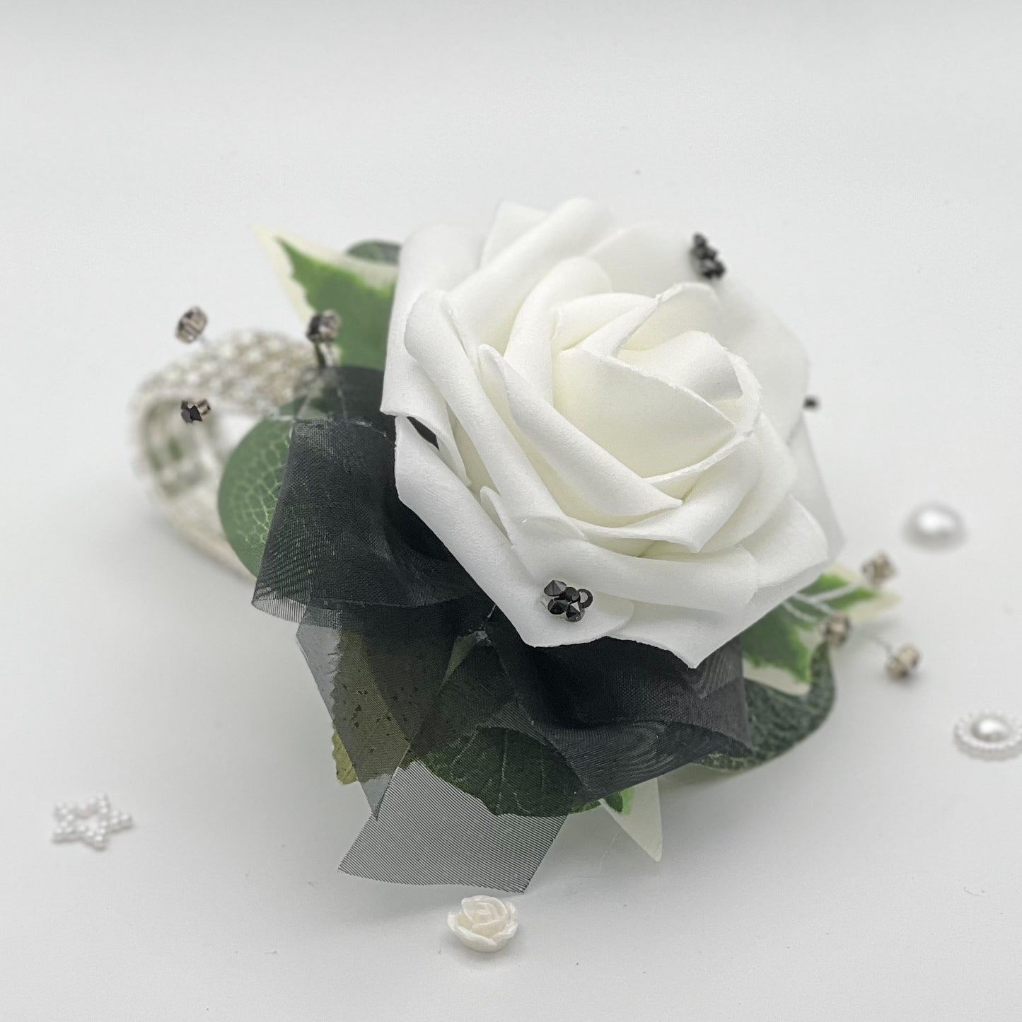 White Rose with Black & Diamonte